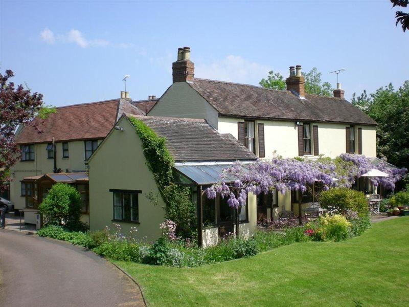 Holdfast Cottage Hotel Грейт Малвърн Екстериор снимка